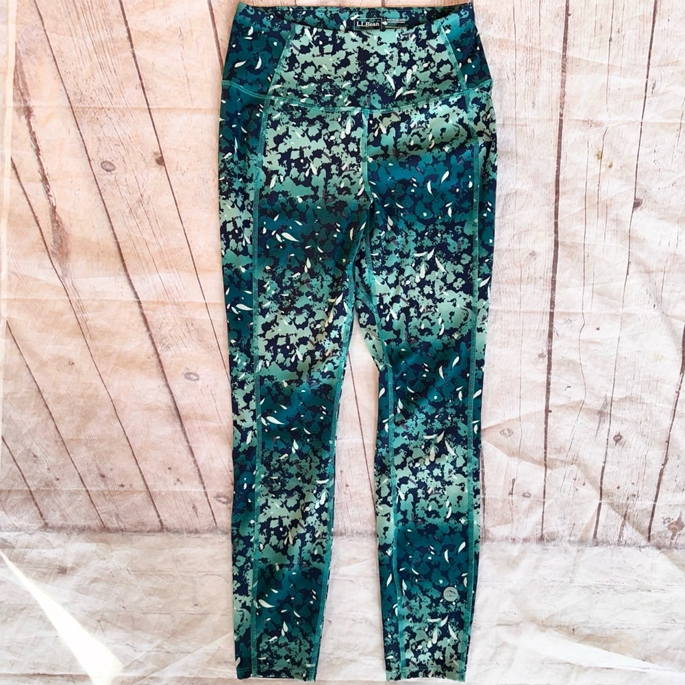 NWOT Women’s XSmall Reg LL Bean Performance Leggings Green/Navy Blue